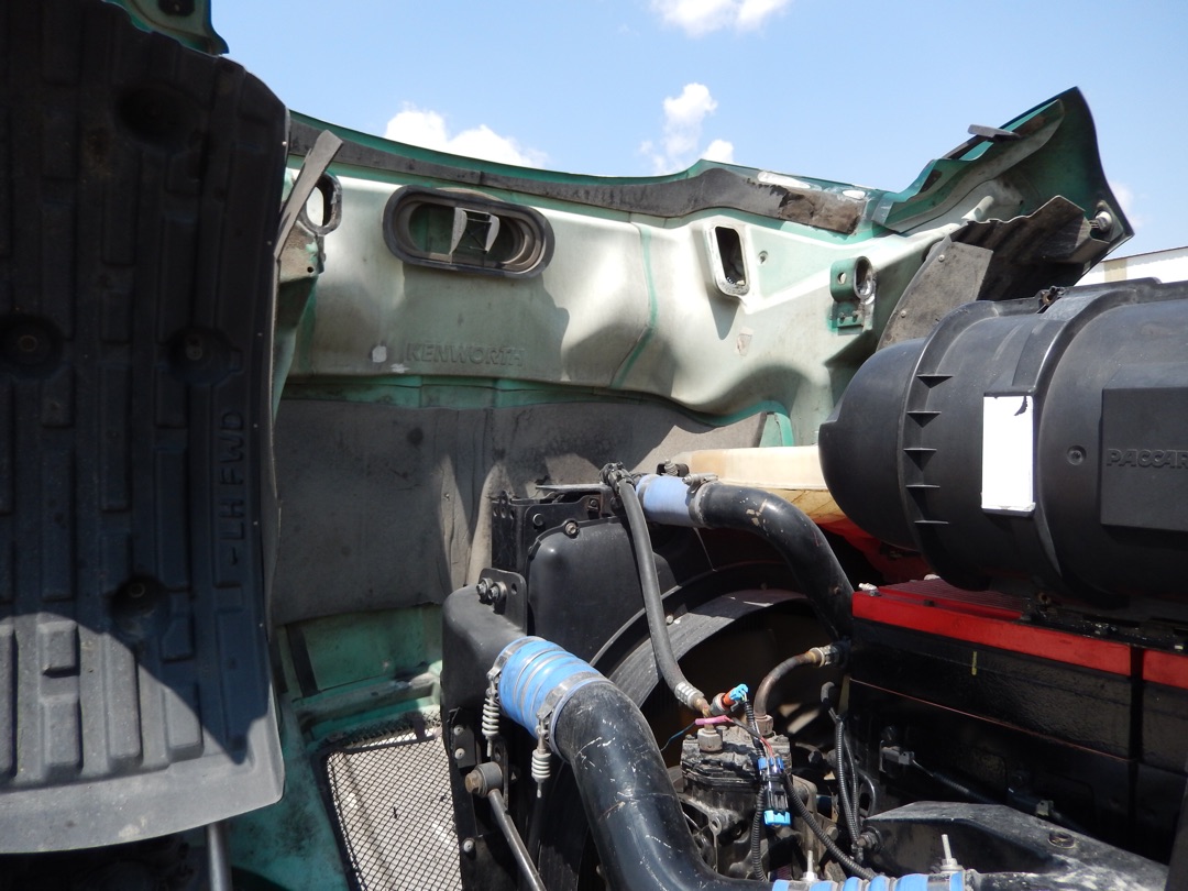 2012 KENWORTH T660 - Image 42